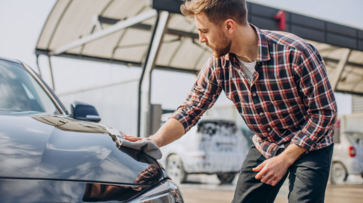 Sfaturi pentru a preveni și a repara zgârieturile de pe mașina ta